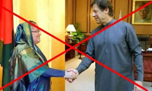 Viral image of ex-Bangladesh PM Sheikh Hasina shaking hands with Imran Khan is doctored Viral image of ex-Bangladesh PM Sheikh Hasina shaking hands with Imran Khan is doctored