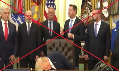 Viral video of Donald Trump snoozing and hitting his head during White House meeting is doctored